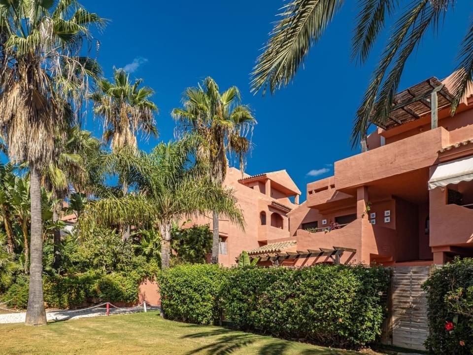 Penthouse Majestic Costa Golf Casares Exterior foto