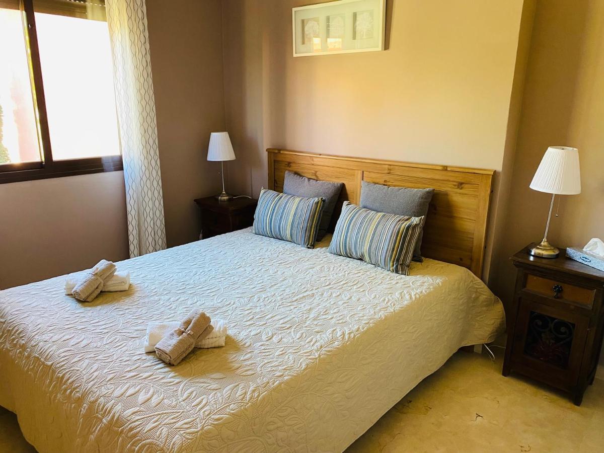 Penthouse Majestic Costa Golf Casares Exterior foto